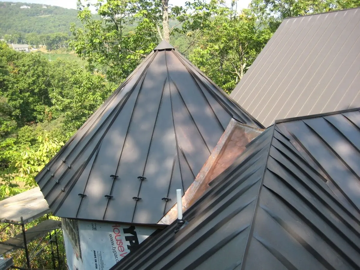 Professional Shingle Replacement & Repair by Craftsman Roofing in Mendota